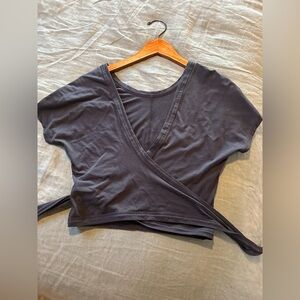 Lululemon | Front-to-back Wrap Waist Short Sleeve Shirt